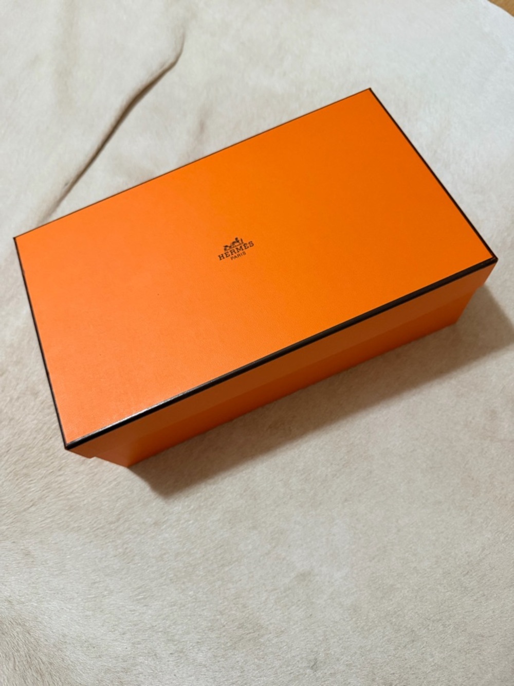 Hermes Oran Authentic 39 Retail 900 - Picture 9 of 12